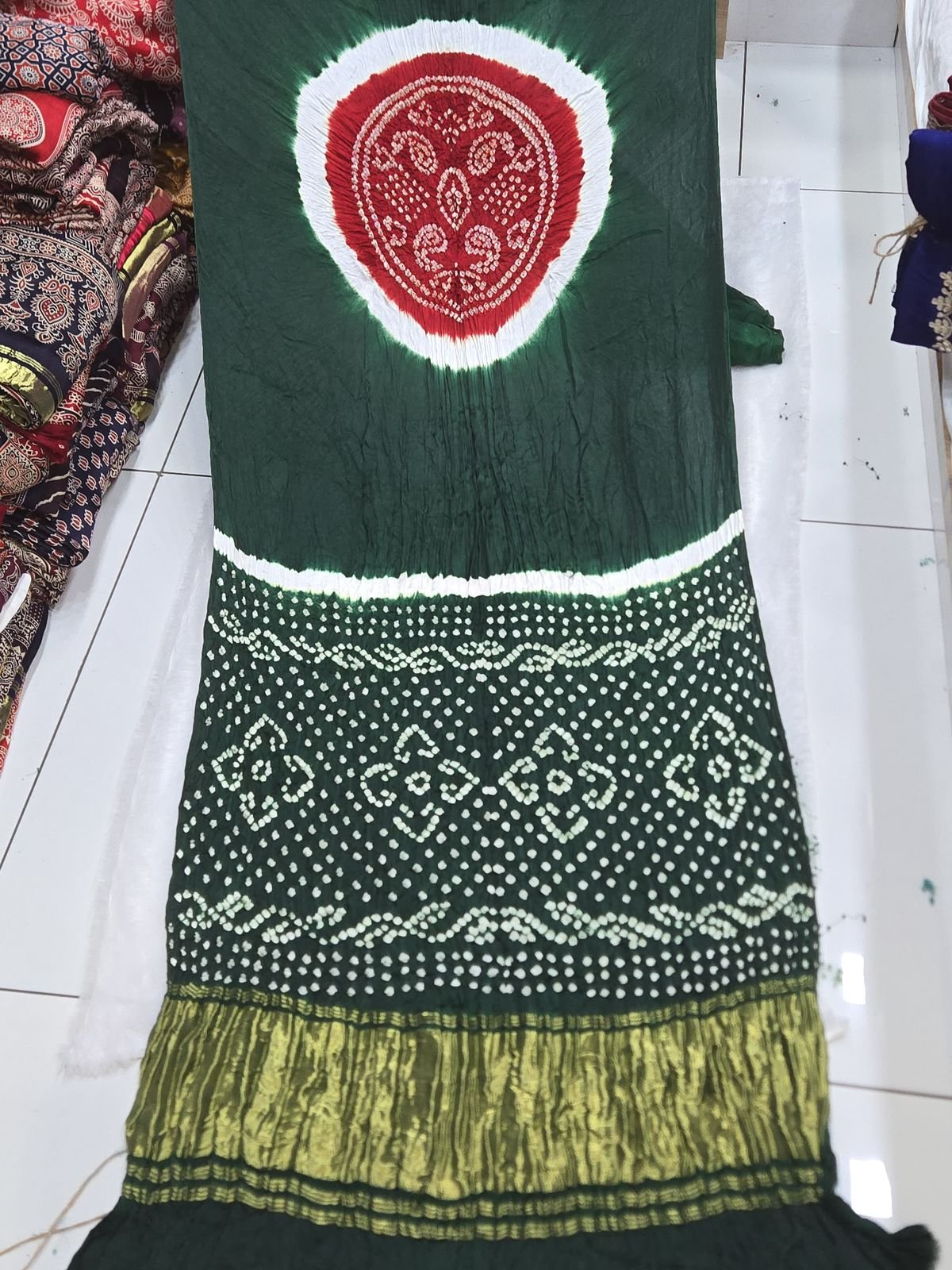 Gaji Silk Multi Colour Kasumba  Saree