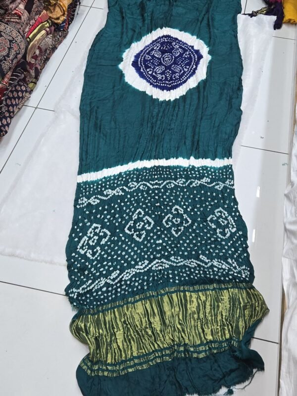 Gaji Silk Multi Colour Kasumba  Saree