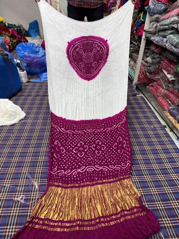 Gaji Silk White Kasumba Saree