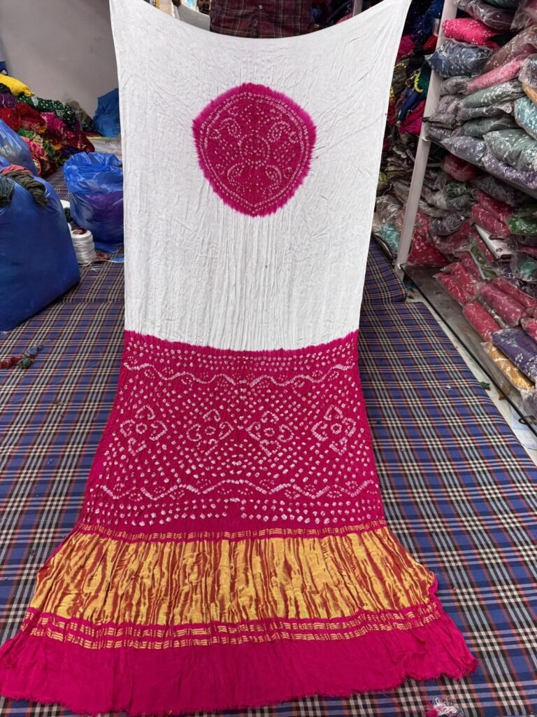 Gaji Silk White Kasumba Saree