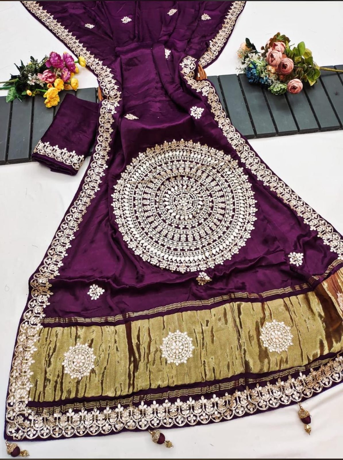 Gaji Silk Rajwadi Gola Gottapati saree
